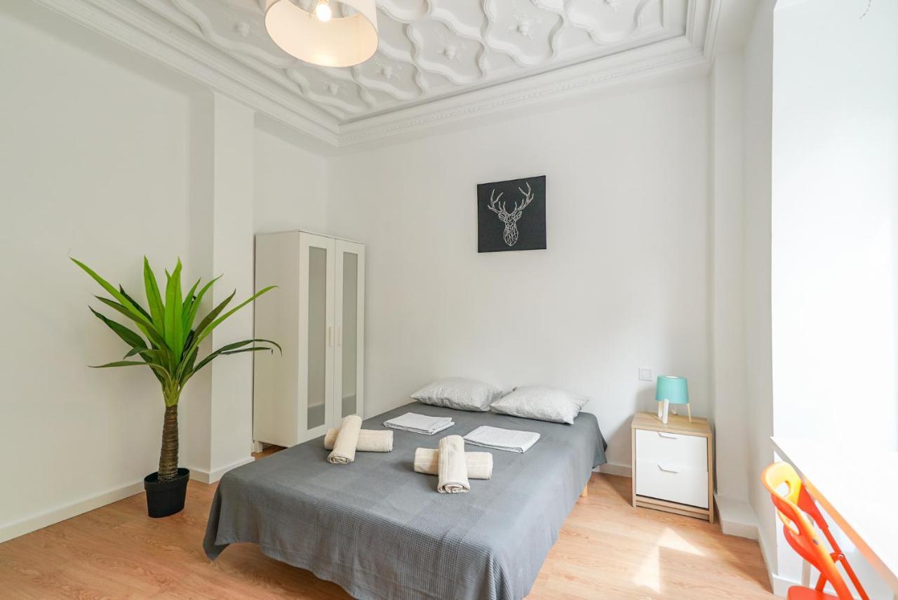 Double Room with Shared Bathroom