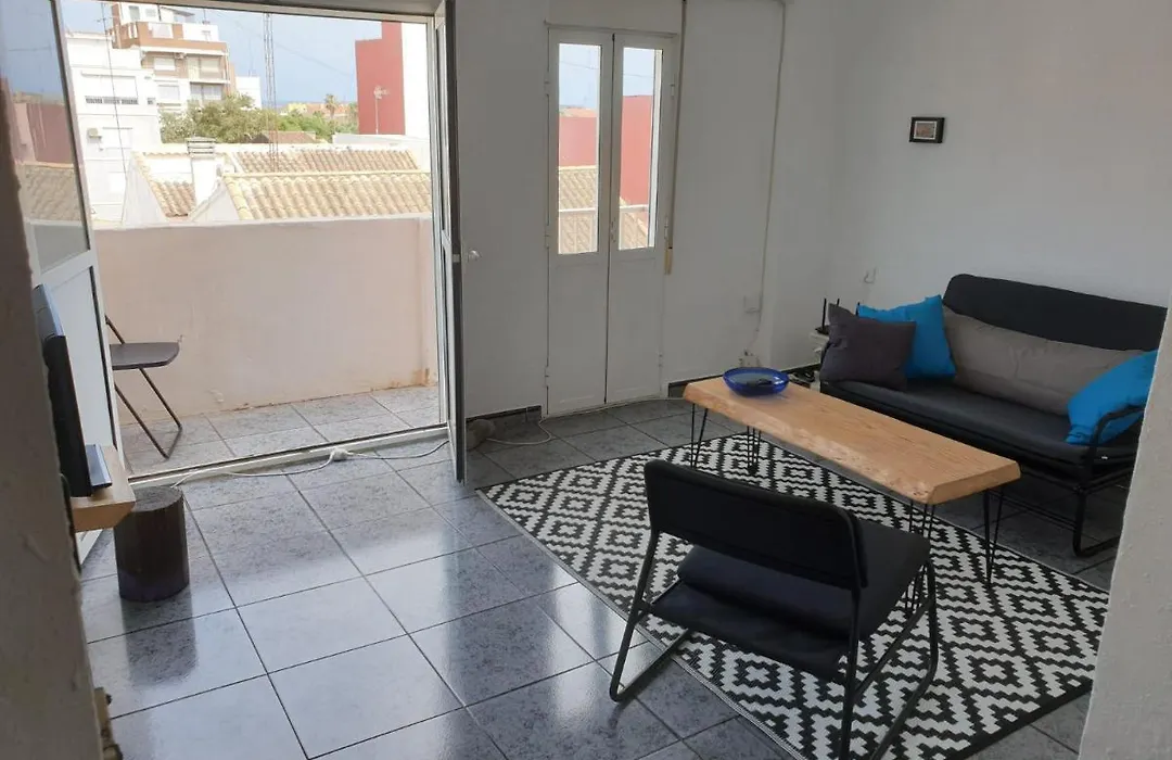 Apartment 400 Meters From The Beach-1