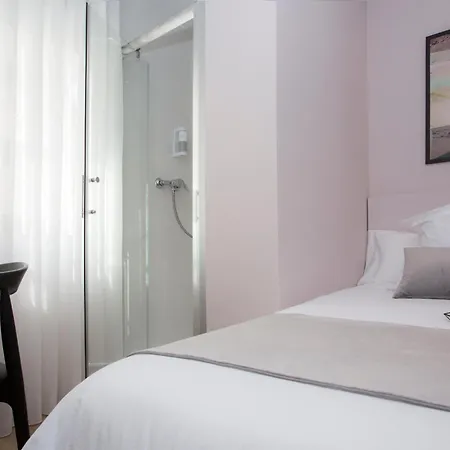 Palacios Rooms-2